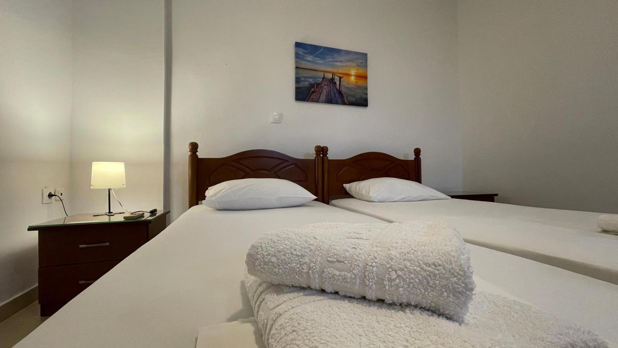 Tasos Rooms Химара Экстерьер фото