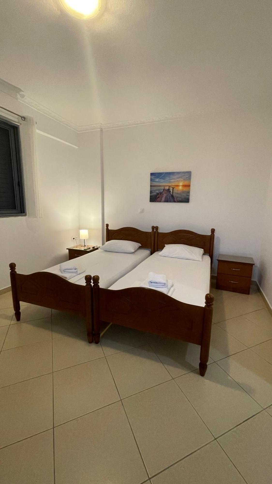 Tasos Rooms Химара Экстерьер фото