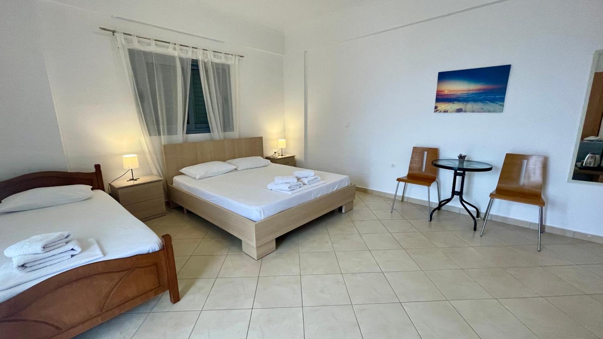 Tasos Rooms Химара Экстерьер фото