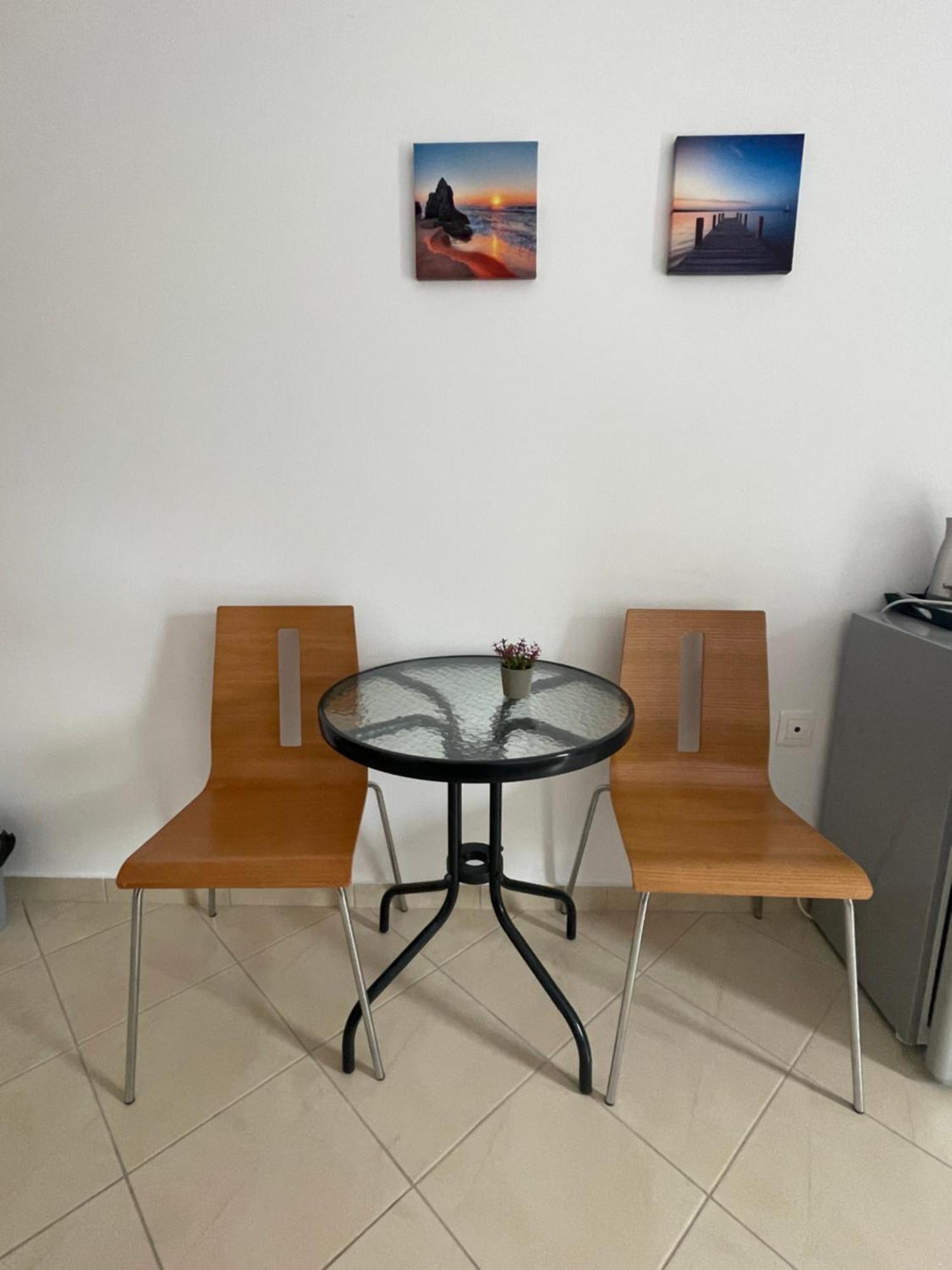 Tasos Rooms Химара Экстерьер фото
